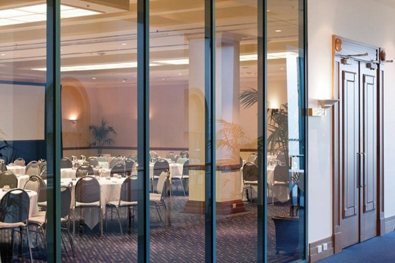 Bayview Eden Melbourne Hotel Exterior photo